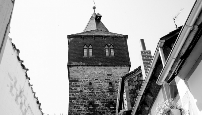 ©Frank Menzel - Der Kehrwieder Turm: Wahrzeichen und Werbung Hildesheim.